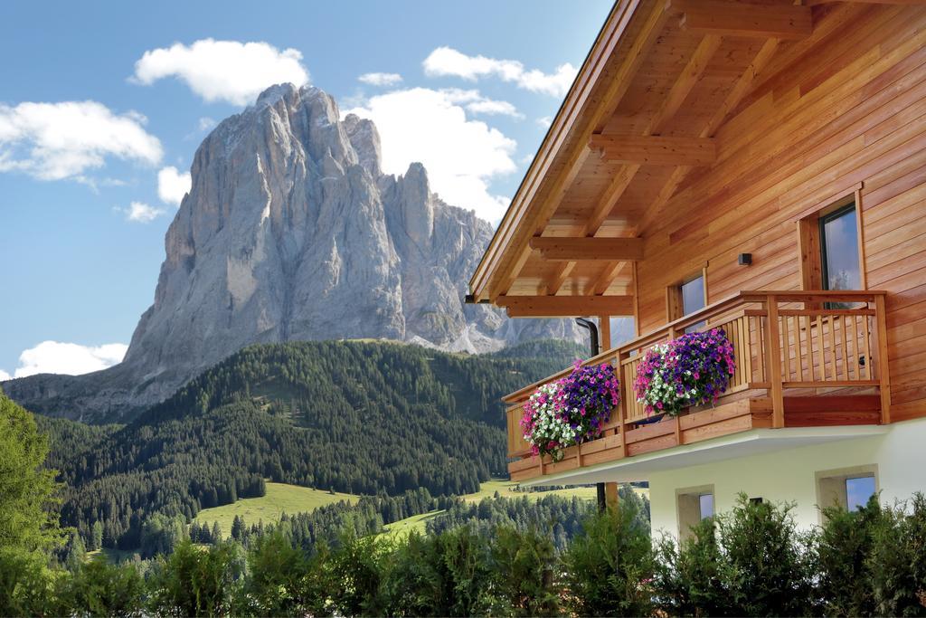 Apartments La Mana Santa Cristina Val Gardena Exterior foto